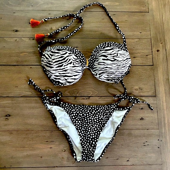 Victoria's Secret Other - Victoria’s Secret Sexy Mix Pattern Bikini Set - size 34DD top and M bottom